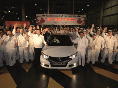 Δεν προλαβαίνουν την παραγωγή του Honda Civic